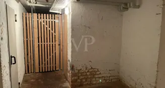 von_poll_real_estate_property_QQ638_2_image_7