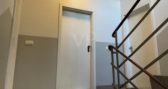 von_poll_real_estate_property_QQ638-2_image_5