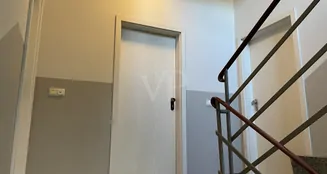 von_poll_real_estate_property_QQ638_2_image_5