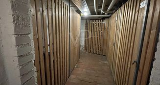 von_poll_real_estate_property_QQ638_2_image_14