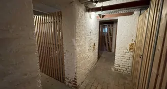 von_poll_real_estate_property_QQ638_2_image_19