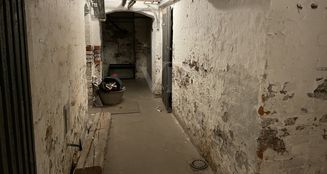 von_poll_real_estate_property_QQ638-4_image_5