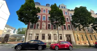 von_poll_real_estate_property_QQ638-6_image_1