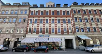 von_poll_real_estate_property_QQ638-8_image_0