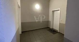 von_poll_real_estate_property_QQ638-7_image_6