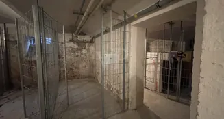 von_poll_real_estate_property_QQ638-7_image_7