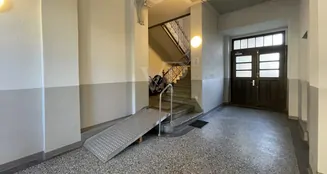 von_poll_real_estate_property_QQ638-7_image_4