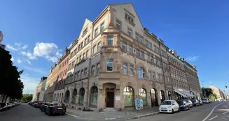 von_poll_real_estate_property_QQ638-7_image_0