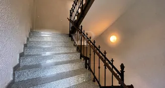 von_poll_real_estate_property_QQ638-10_image_5