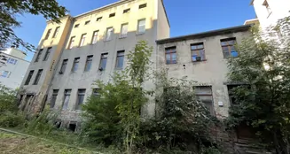 von_poll_real_estate_property_QQ638-10_image_4