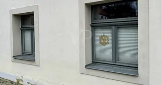 von_poll_real_estate_property_25441COM8_image_4