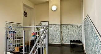 von_poll_real_estate_property_25441COM8_image_8