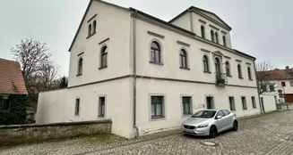 von_poll_real_estate_property_25441COM8_image_5