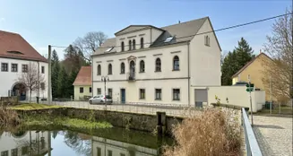 von_poll_real_estate_property_25441COM8_image_0