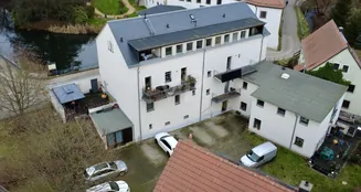 von_poll_real_estate_property_25441COM8_image_16