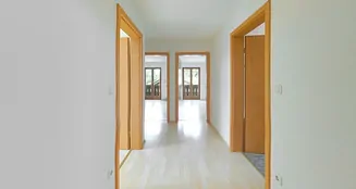 von_poll_real_estate_property_25289021_image_2