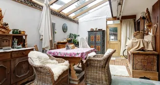 von_poll_real_estate_property_25289013_image_10