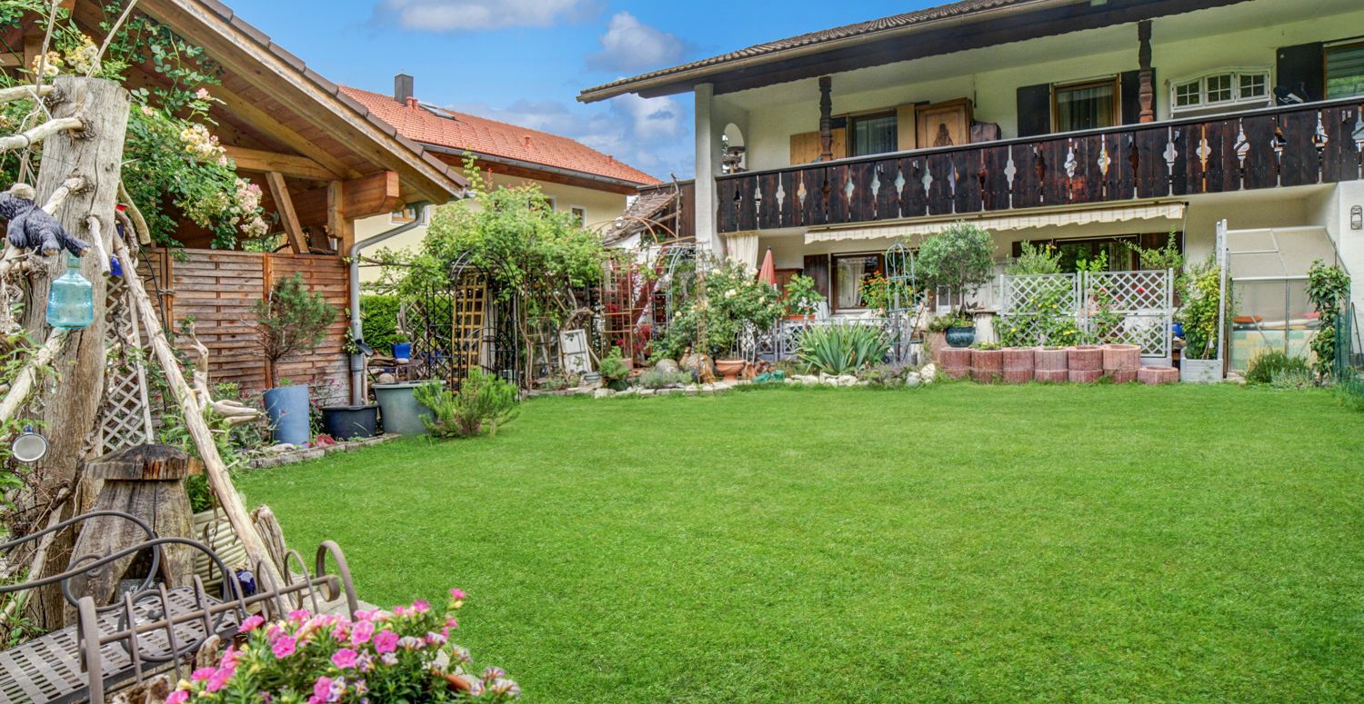Rückansicht mit Garten