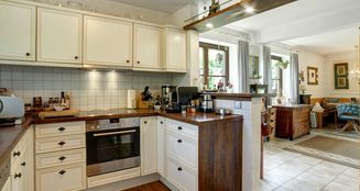 von_poll_real_estate_property_25289019_image_9