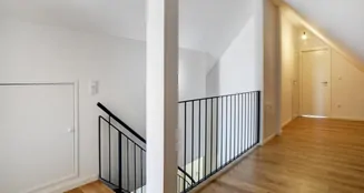 von_poll_real_estate_property_25289018_1_image_0