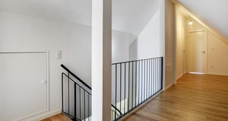 von_poll_real_estate_property_25289018_1_image_0