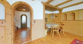 von_poll_real_estate_property_25289026_image_1