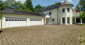 von_poll_real_estate_property_25289007_1_image_13