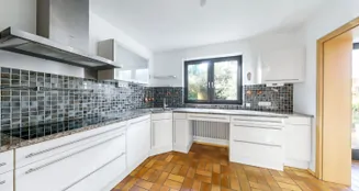 von_poll_real_estate_property_25289025_image_4