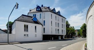 von_poll_real_estate_property_25289015_1_image_0