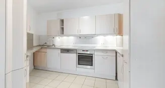 von_poll_real_estate_property_25289028_image_12