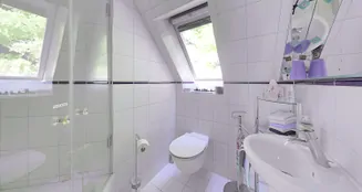 von_poll_real_estate_property_25289017_1_image_21