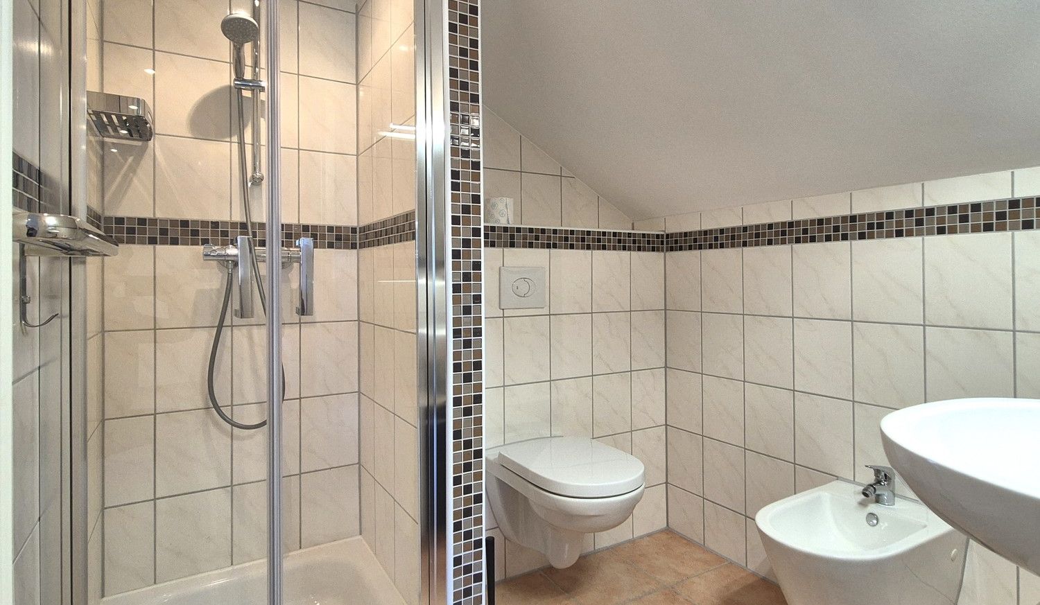 Badezimmer DG