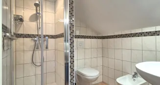 von_poll_real_estate_property_24256219_image_25