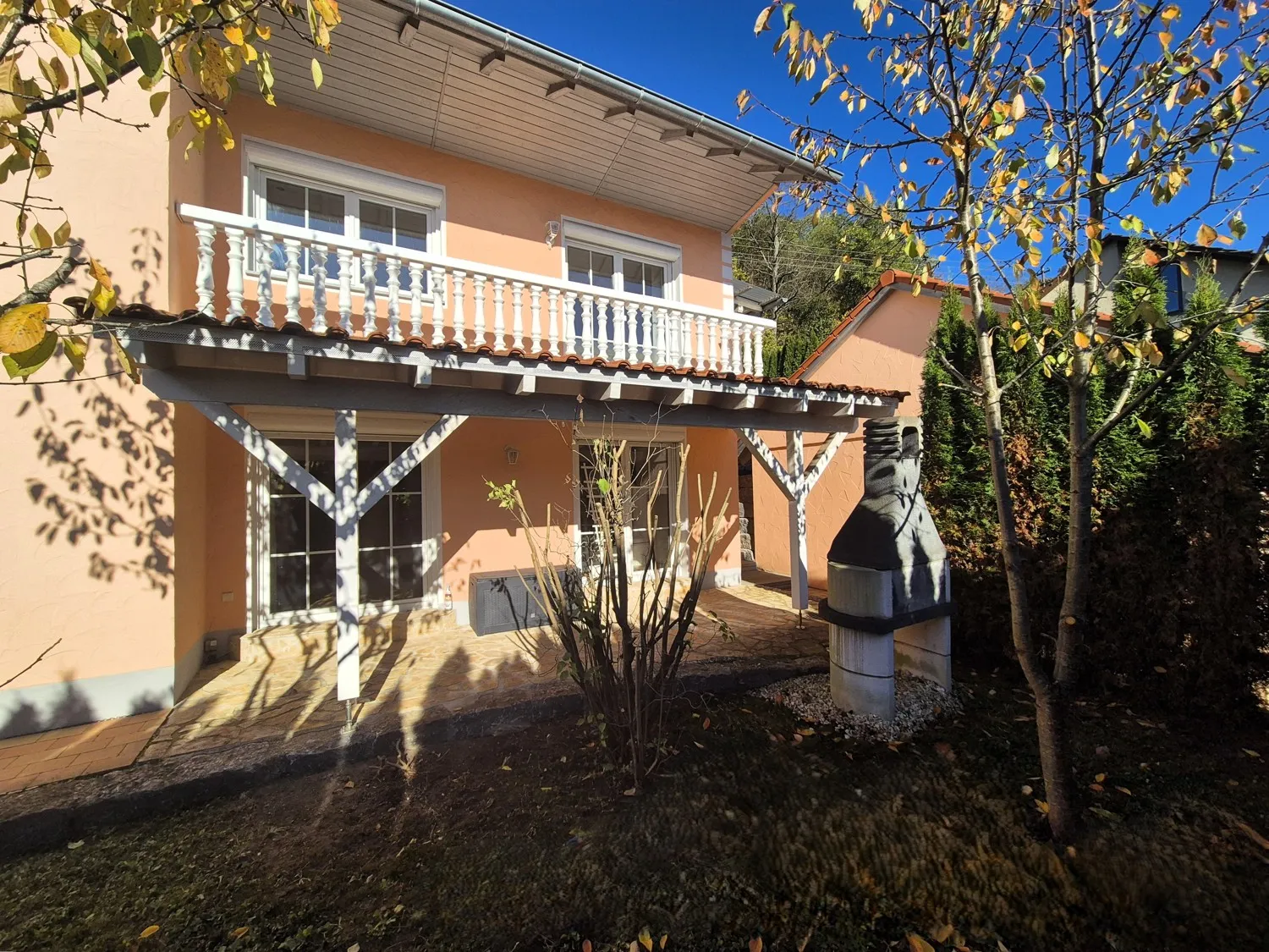 Terasse EG / Balkon OG