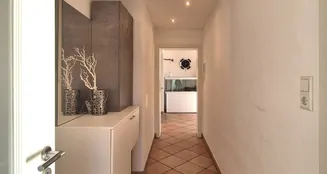 von_poll_real_estate_property_24256219_image_14