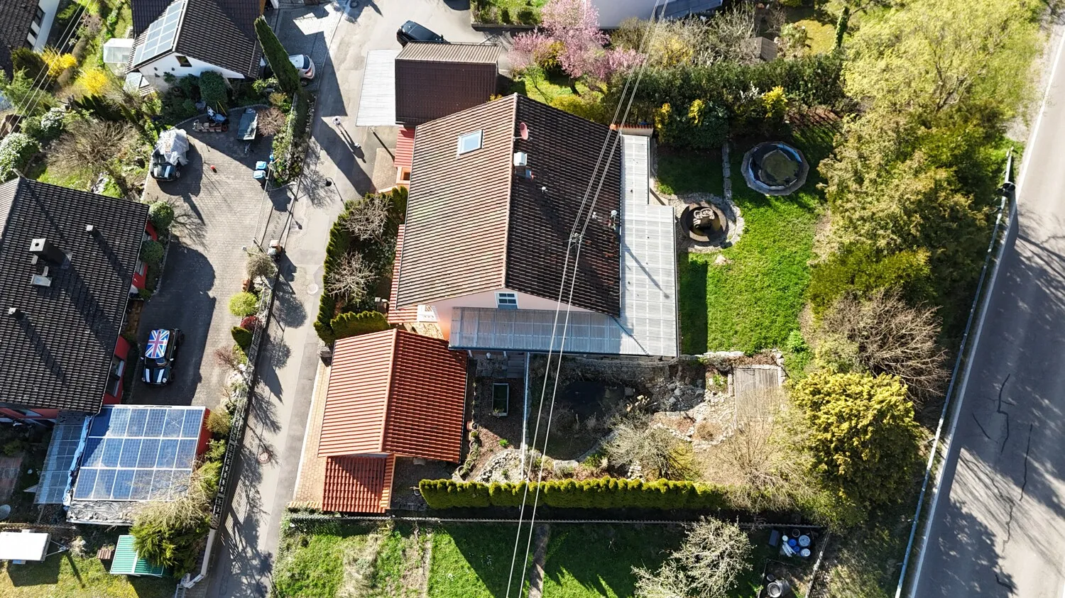 Modernes Einfamilienhaus mit herrlichem Ausblick und Einliegerwohnung