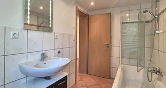 von_poll_real_estate_property_24256219_image_12