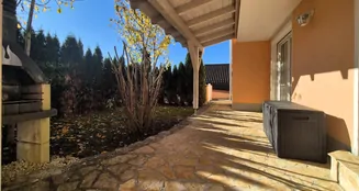 von_poll_real_estate_property_24256219_image_8