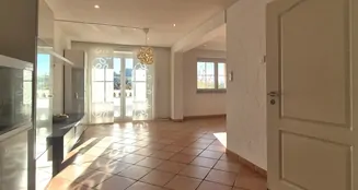 von_poll_real_estate_property_24256219_image_18