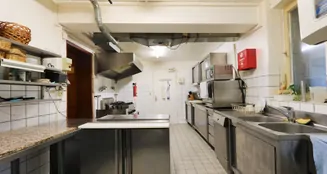 von_poll_real_estate_property_21256090_image_2