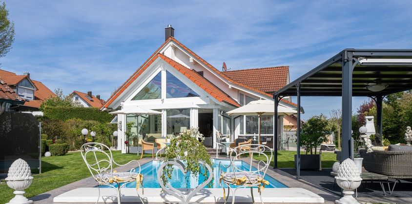 von Poll Immobilien GmbH
