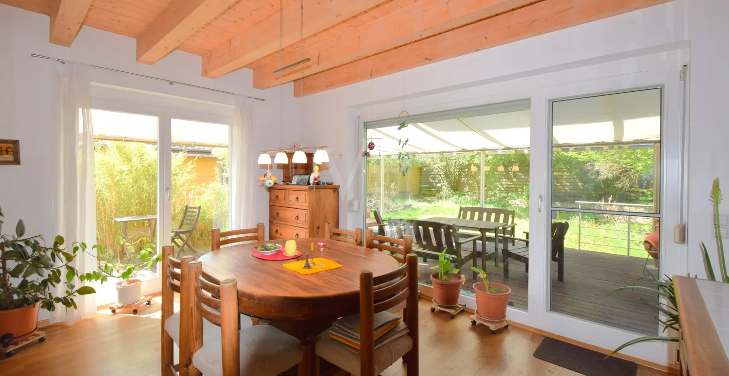 Essbereich / Terrasse EG