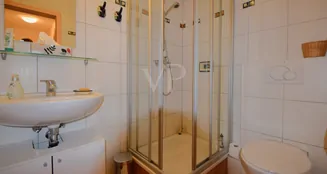 von_poll_real_estate_property_25256229_image_20