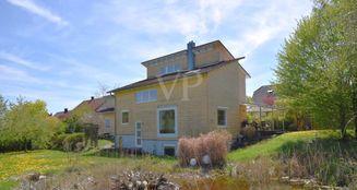 von_poll_real_estate_property_25256229_image_0