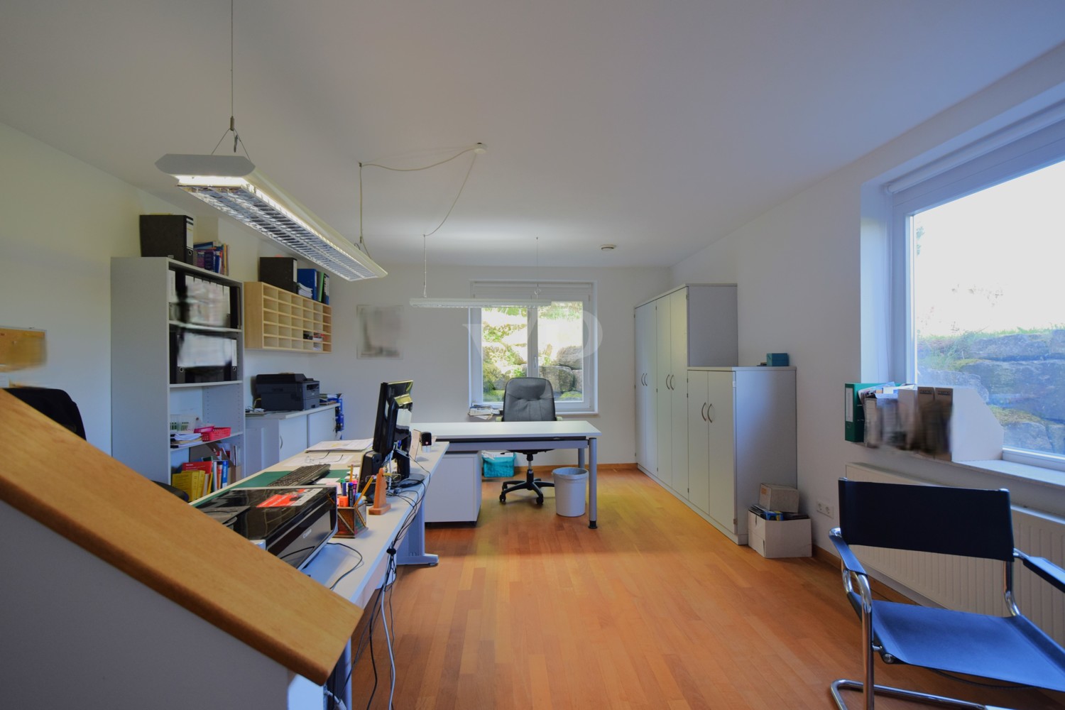 Büro UG