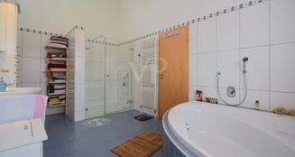 von_poll_real_estate_property_25256229_image_14