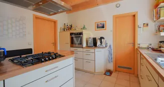 von_poll_real_estate_property_25256229_image_8