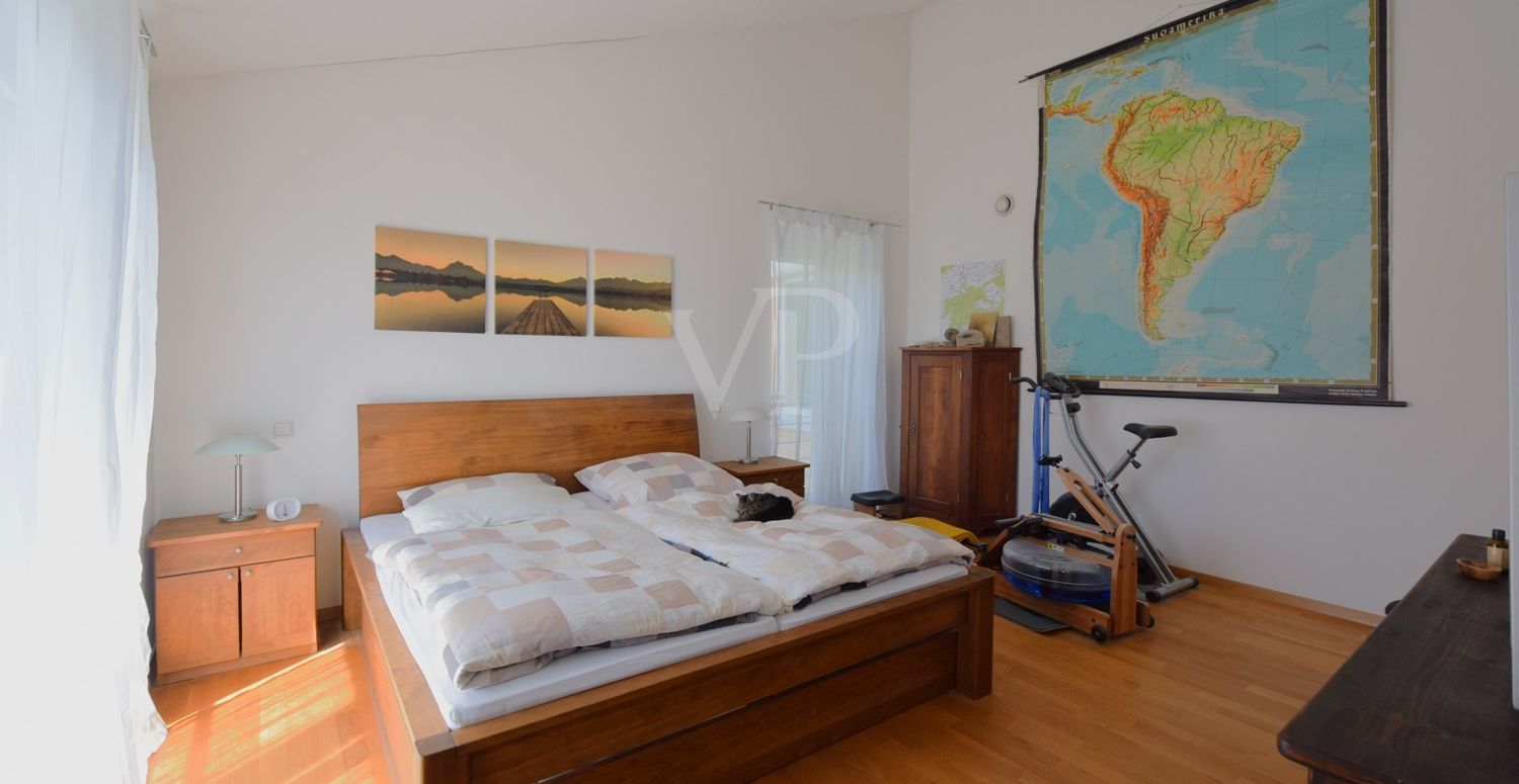 Schlafzimmer DG