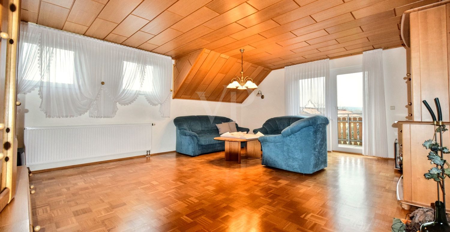 Wohnzimmer DG