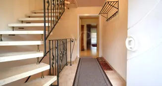 von_poll_real_estate_property_25256232_image_3